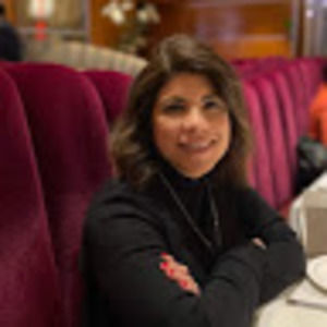 Meet your Posher, Angie